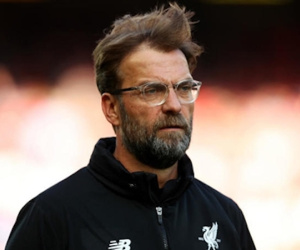 Klopp tố West Brom chơi tiểu xảo, làm xấu mặt sân
