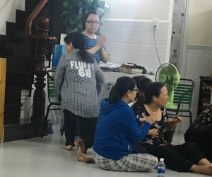 Video Mẹ cô giáo bị người yêu sát hại 'Con chết oan quá!'