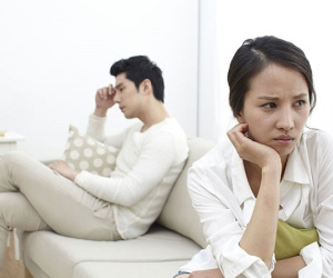 Chồng lạnh nhạt, thờ ơ với vợ khiến tôi 'say nắng' đồng nghiệp