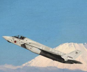 F-35 dính sự cố lột vỏ vì tính năng tàng hình?