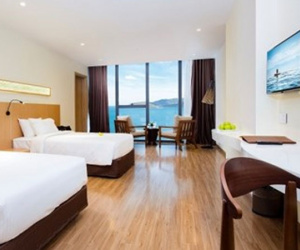 Giá phòng tại Nha Trang tăng đột biến dịp nghỉ lễ 30/4 - 1/5