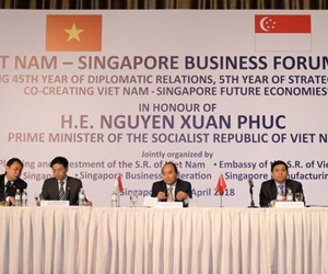 Thủ tướng: Việt Nam đang chào đón các nhà đầu tư Singapore