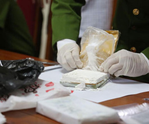 Tiền tỷ của 'nữ quái' trong đường dây mua bán, tàng trữ 20 bánh heroin