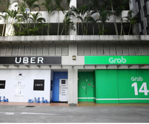 Uber nói sẽ ngừng những thương vụ bán mình như với Grab
