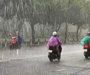 Dự báo thời tiết 27/4: Miền Bắc mưa rào, đề phòng tố lốc