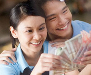 Tâm sự nhức nhối: Mỗi tháng, chồng các mẹ đi làm về tự nguyện đưa vợ được bao nhiêu tiền?