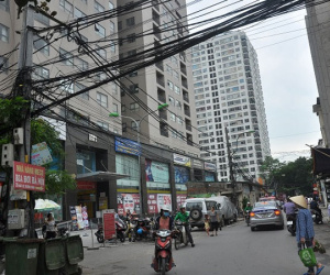 Hà Nội chưa thoát khỏi vòng luẩn quẩn 'nhồi' chung cư vào nội thành?