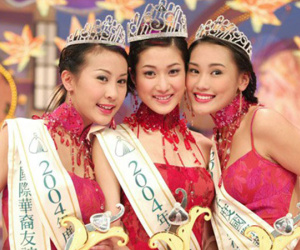 Phận đời của Tứ đại hoa đán 'thế hệ 2000' đài TVB: Người mang tiếng vì chồng thị phi, kẻ cô độc vướng nghi vấn 'dao kéo' đến bỏ nghề