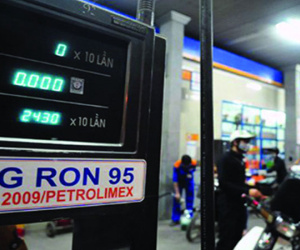 Giá xăng dầu đẩy CPI tháng 4 tăng