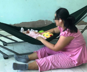 Vụ bé gái 16 tuổi bị hiếp dâm đến sinh con: Không khởi tố vụ án hình sự dù anh rể là cha của đứa bé?