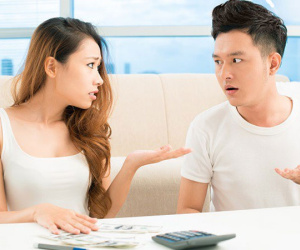 Cô gái bị 'ném đá' vì chỉ ở nhà chờ chồng cho tiền tiêu vẫn đòi ly hôn, nhưng ít ai hiểu sự thật đằng sau