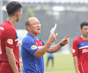HLV Park Hang-seo không dự lễ bốc thăm AFF Cup 2018
