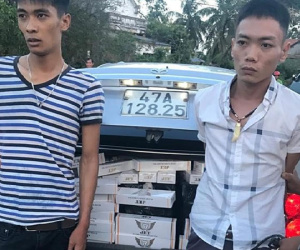'Nhồi' 10.500 gói thuốc lá lậu trên ôtô từ Tây Nguyên xuống Bình Định
