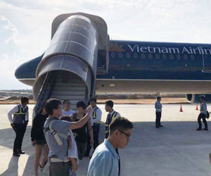 Vietnam Airlines xin lỗi hành khách sau vụ máy bay hạ cánh nhầm đường băng ở Cam Ranh