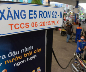 'Bỏ A95 chỉ bán xăng sinh học là hành động cưỡng ép'