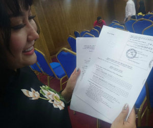 Diễn viên Phi Thanh Vân: 'Mỹ phẩm bị thu hồi là lô cũ đã ngưng sản xuất'