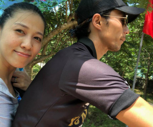 Giữa lùm xùm chồng bị gái trẻ tố 'gạ tình', vợ Phạm Anh Khoa khoe ảnh cả gia đình hạnh phúc