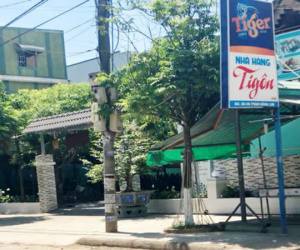 Dùng súng bắn nhau tại nhà hàng, 1 người bị thương nặng