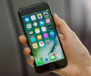 Micro của iPhone 7 và 7 Plus bị vô hiệu hóa khi gọi điện