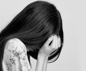 Thầy giáo bị kỷ luật vì gọi tên nữ sinh bằng từ ngữ thô tục