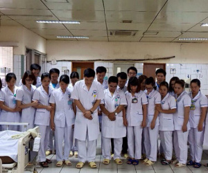 Đồng nghiệp của BS Hoàng Công Lương gửi lời cảm tạ đến gia đình các bệnh nhân quá cố sau sự cố chạy thận khiến 8 người tử vong