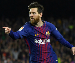 Messi vượt một huyền thoại Real, lập kỷ lục mới ở El Clasico