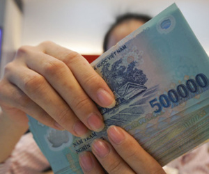 Ngân hàng nào tăng lương nhanh nhất?