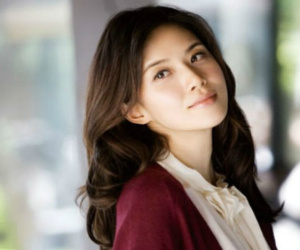 Phụ nữ đừng hời hợt và vô tình với chính phần đời mình đang sống