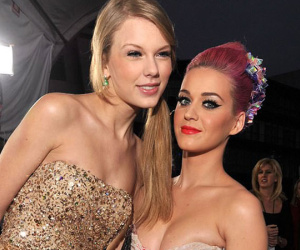 Taylor Swift hào hứng khoe vừa được Katy Perry viết thư xin lỗi, chính thức kết thúc mâu thuẫn