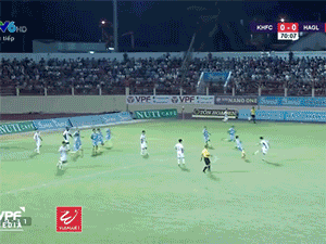 Video: Siêu phẩm sút xa của Xuân Trường lọt top 5 bàn thắng đẹp vòng 7 V-League
