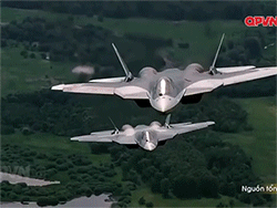 [Infographic] 'Sát thủ săn F-22' lần đầu xuất hiện trong lễ duyệt binh Ngày Chiến thắng