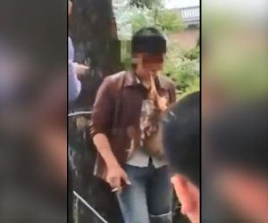 Nam thanh niên phải ngậm gà chết vì tội ăn trộm