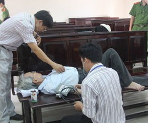 Xét xử phúc thẩm ông lão 77 tuổi dâm ô trẻ em ở Vũng Tàu: Sửa bản án sơ thẩm từ 3 năm tù giam thành 18 tháng tù treo