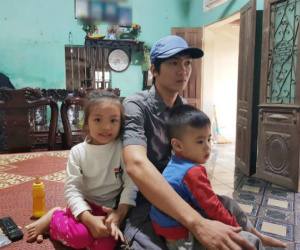 Người chồng có vợ vừa qua đời trong vụ nổ Văn Phú: 'Tôi sợ thằng út mắc chứng tự kỉ...'