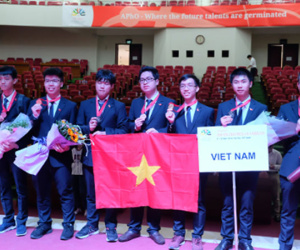 Việt Nam giành 4 huy chương Vàng Olympic Vật lý châu Á 2018