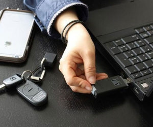IBM cấm nhân viên trao đổi dữ liệu bằng USB hay thẻ nhớ