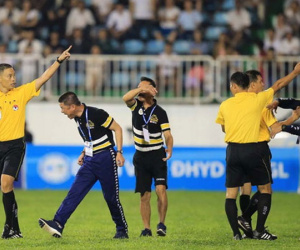 Lãnh đạo Hà Nội FC nói gì khi bị VFF phạt cực nặng?
