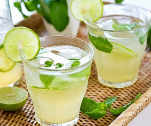 Uống nhiều nước chanh không thực sự tốt như mọi người vẫn nghĩ