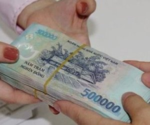 Tạm giữ một cộng tác viên báo chí nhận tiền doanh nghiệp