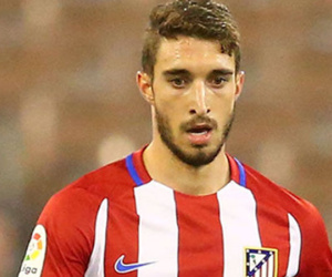 MU chi 30 triệu bảng mua hậu vệ của Atletico thay Valencia
