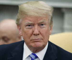 Tổng thống Donald Trump lại phát ngôn sốc về người nhập cư trái phép