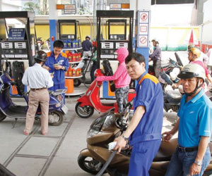 Cần minh bạch trước khi tăng thuế bảo vệ môi trường với xăng dầu