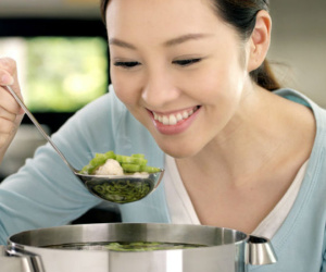 Phụ nữ hiện đại nói không với bếp núc: Chẳng phải sự thể hiện nữ quyền gì, là đoảng hết phần thiên hạ mới đúng