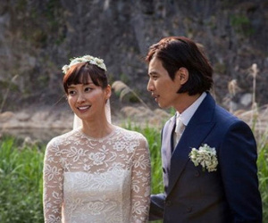 Won Bin - Lee Na Young: Đi qua những ồn ào tuổi trẻ, điều ta cần chỉ đơn giản là bình yên nắm tay nhau cùng già đi!