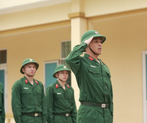 Sao nhập ngũ tập 2: 'Anh cả' Hoàng Tôn bị chỉ huy cho 'ăn hành ngập mồm'