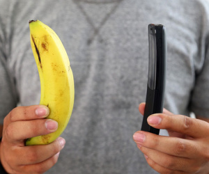Trải nghiệm nhanh 'quả chuối' Nokia 8110 vừa về VN