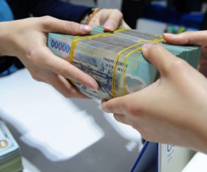 Đòi nợ kiểu truy nã, vì sao nên nỗi?