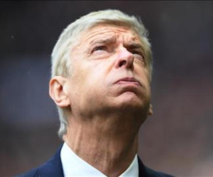 Chủ tịch PSG phủ nhận khả năng chiêu mộ Wenger
