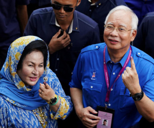 Một lần làm tóc của vợ ông Najib hơn cả tháng lương người dân