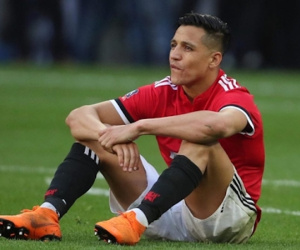 Paul Scholes: 'Alexis Sanchez thi đấu không thể tệ hơn'